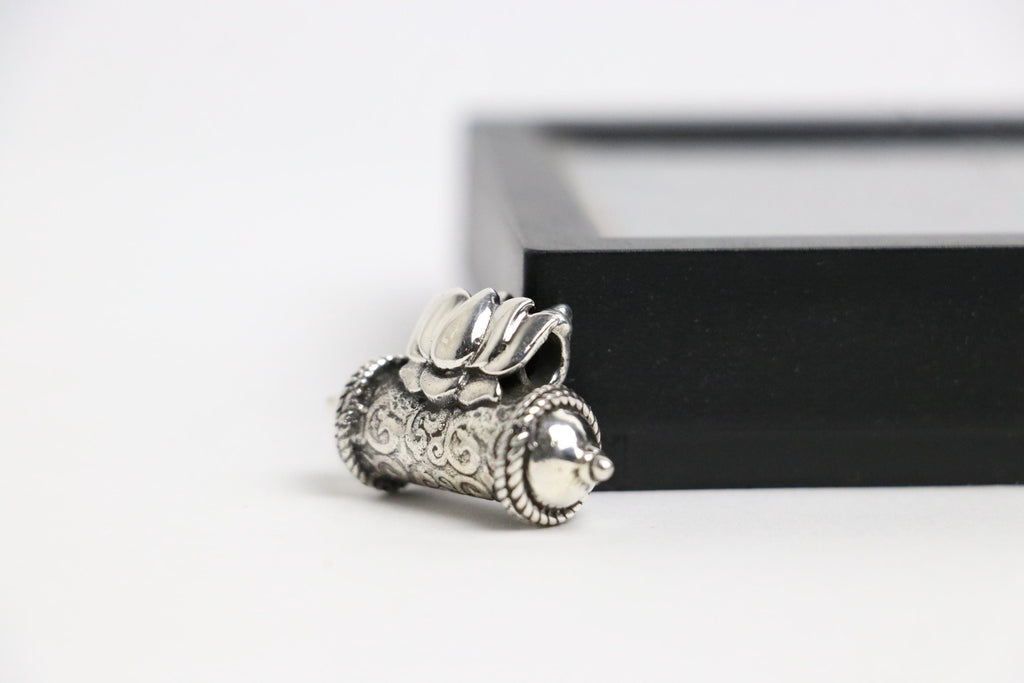 925 Sterling Silver Narsimha Kavacha Pendant - Divine Protection Narsimha Kawacha Amulet - Spiritual gift