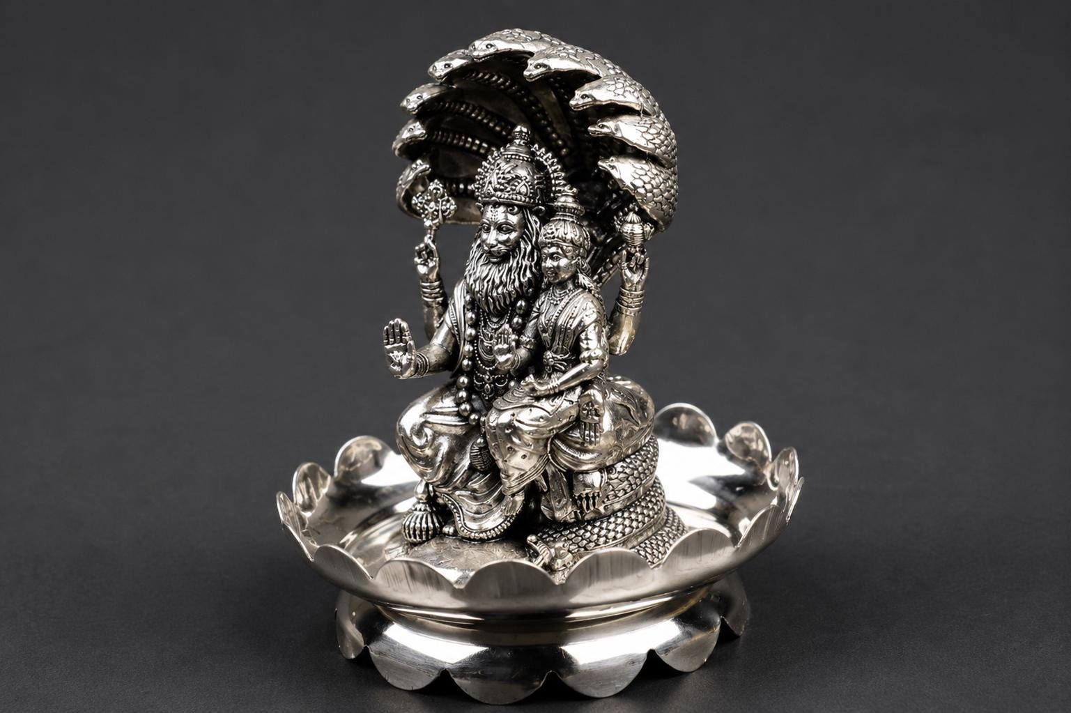 Brass Lakshmi Narasimha Statue With Sri Yantra Design Brass Plate 4inch - Puja Home Decor