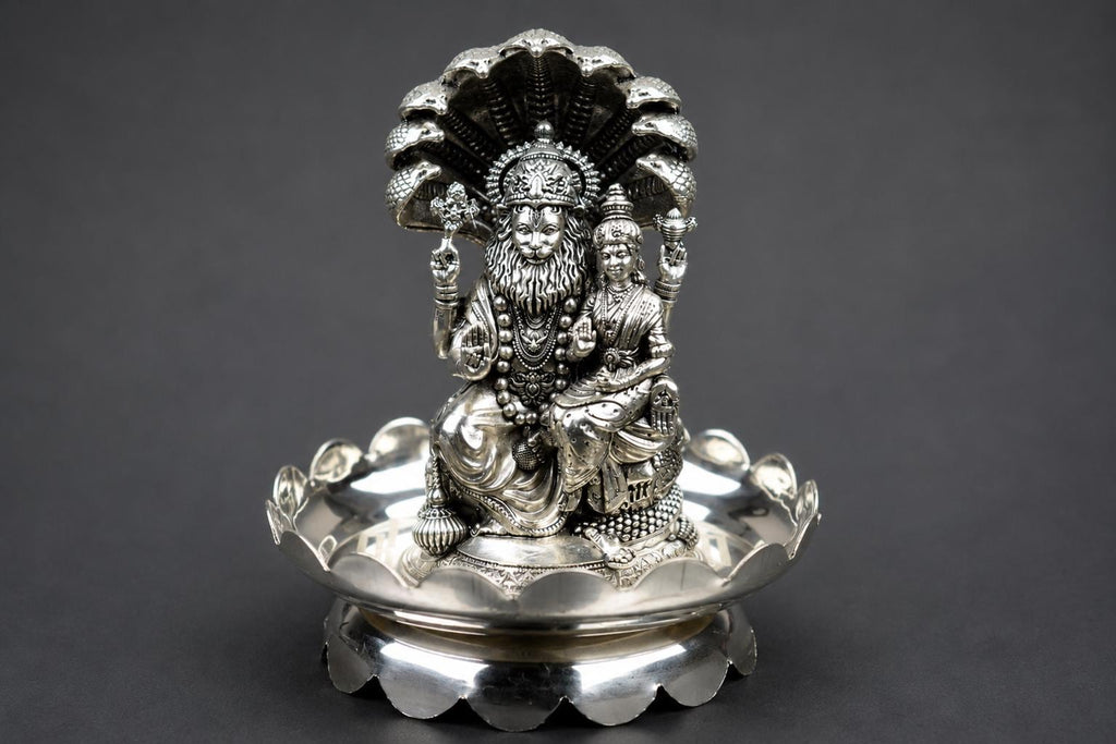 Brass Lakshmi Narasimha Statue With Sri Yantra Design Brass Plate 4inch - Puja Home Decor
